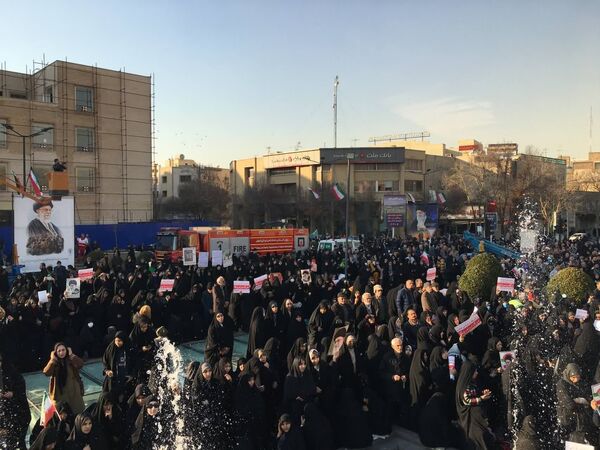 اصفهان یکصدا در میدان امام حسین(ع)