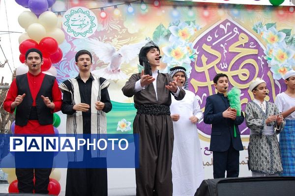 جشن خیابانی نیمه شعبان در شهر قیامدشت 