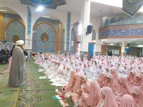 جشن تکلیف دختران دانش آموز منطقه پردیس 