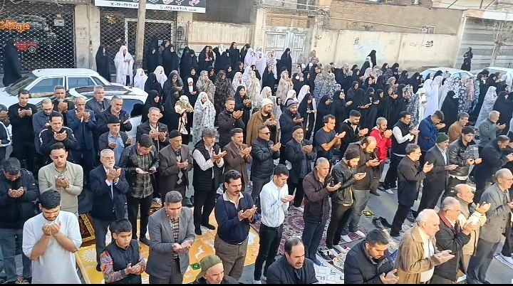 برپایی نماز عید سعید فطر در مشکین دشت  کرج 