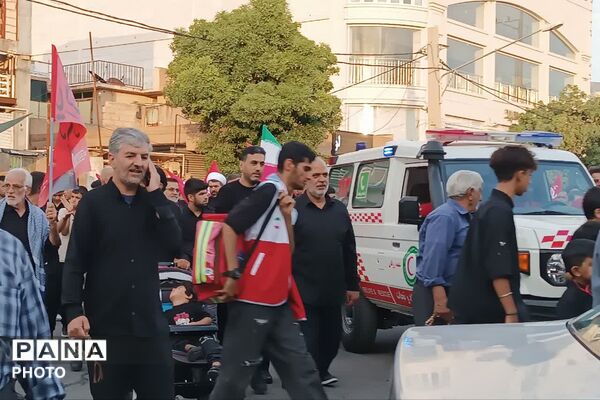 دلدادگی فرهنگیان در موکب اربعین حسینی