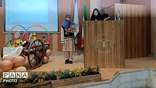 رقابت‌های انتخاباتی انجمن‌های ورزشی در دبیرستان آرمینه مصلی‌نژاد