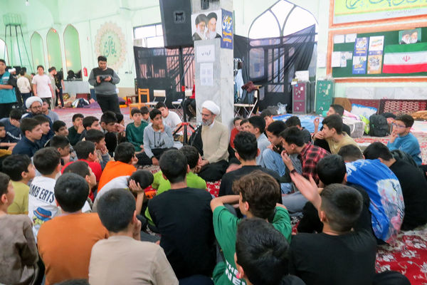 اعتکاف دانش‌آموزان مسجد انقلاب شهرستان بجنورد 