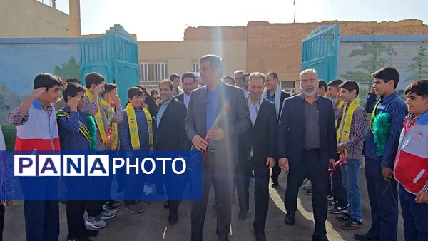 آیین باشکوه استانی زنگ مهر و مقاومت در یزد