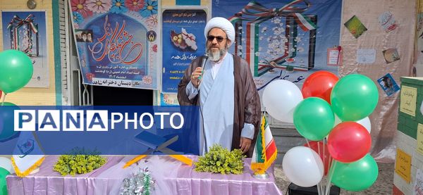 زنگ جشن نیکوکاری با شعار «عیدی برای همه» در دبستان دخترانه شاهد کوهدشت 