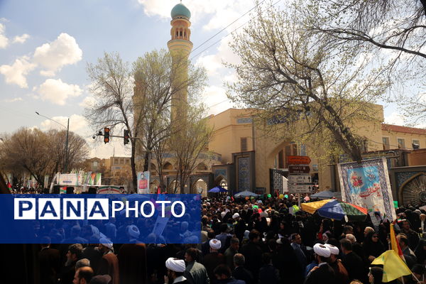 طنین شور قدسی در تبریز