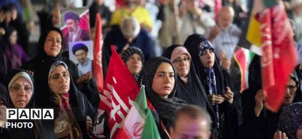 صد و هشتادمین تجمع دفاع از وطن  مردم رجایی شهر با حضور سفیر شهدای میناب