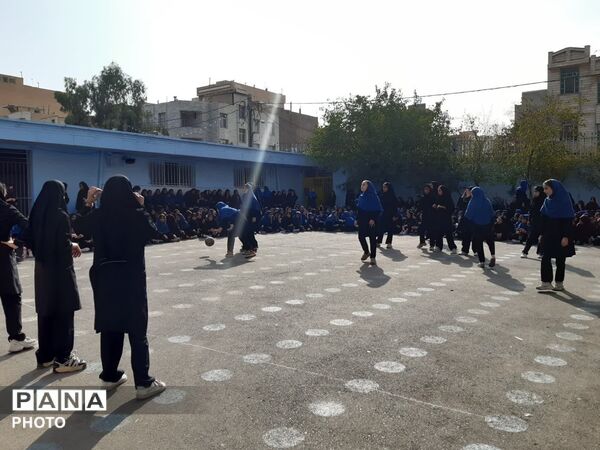 افتتاح المپیاد درون مدرسه ای دبیرستان نبوت  