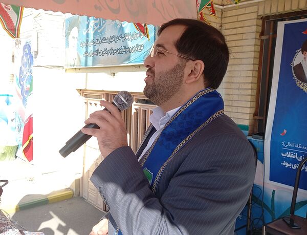همایش بزرگ یاوران انقلاب در آموزشگاه دخترانه جنت ملارد 