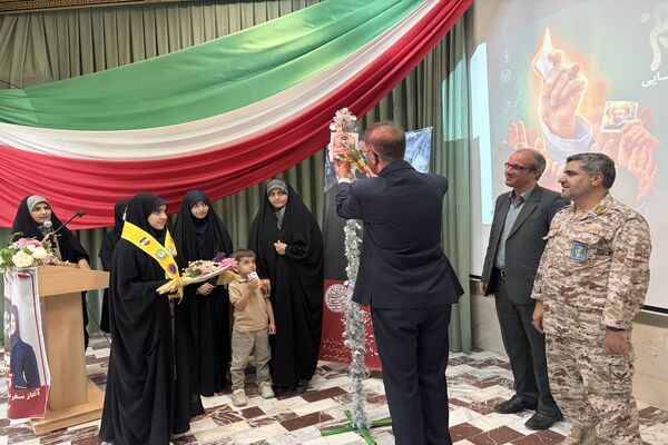 آغاز سال تحصیلی در قاب جشن «بهار ایمان»