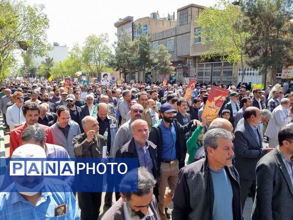 حضور پرشور مردم دارالمؤمنین کاشان در راهپیمایی روز قدس