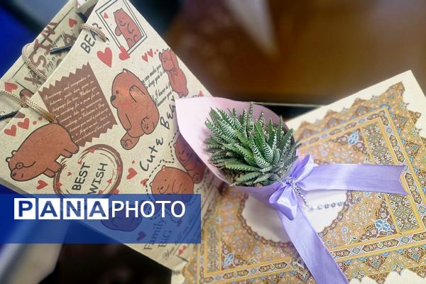 کارگاه توانمند سازی دبیران تفکر و سبک زندگی در فشافویه با محوریت ارتقای مهارت های آموزشی