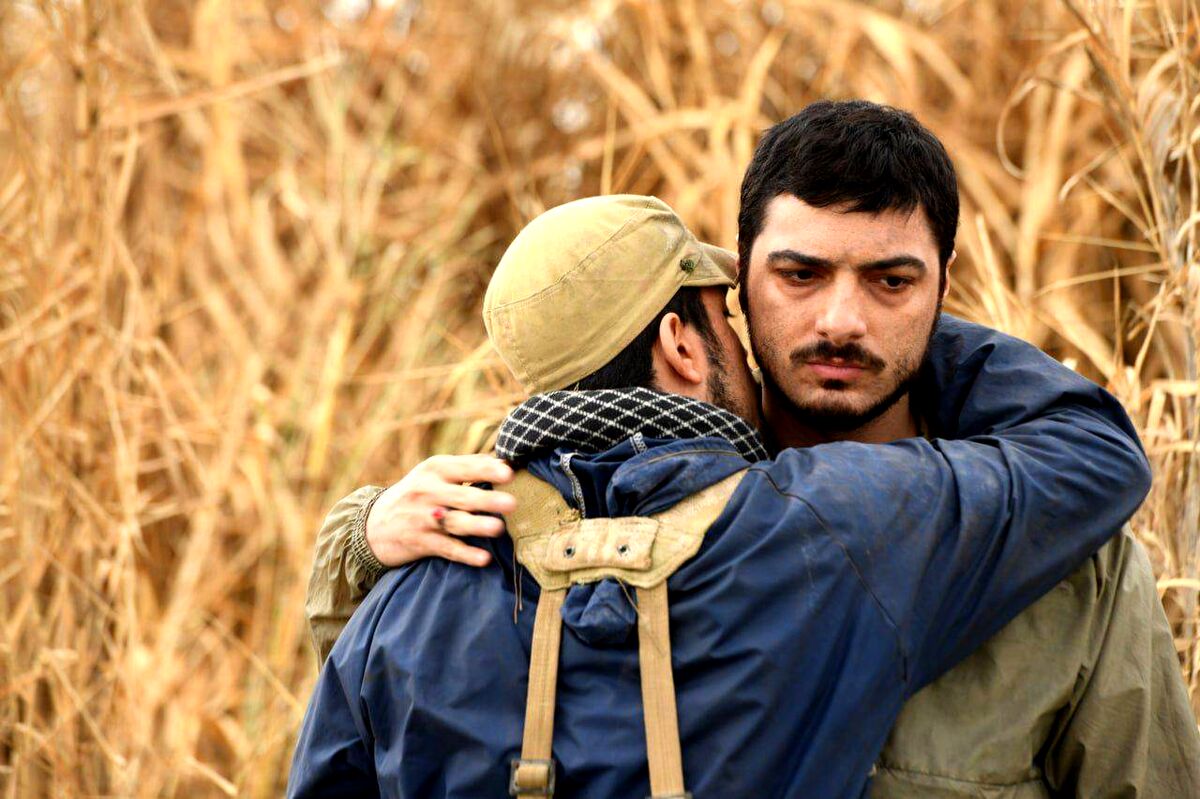 «مجنون» به اکران آنلاین رسید / پرفروش‌ترین فیلم دفاع مقدس مهمان خانه‌های مردم شد