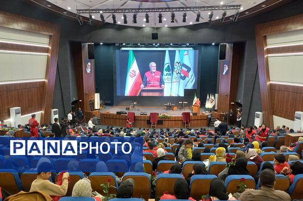 گردهمایی بزرگ داوطلبان آتش‌نشانی 