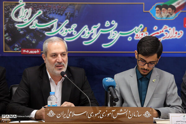 سند «نقش هوش مصنوعی در توسعه آموزش و پرورش»، میراث ماندگار دوره دوازدهم/ آینده کشور با حضور دانش‌آموزان کنشگر روشن است