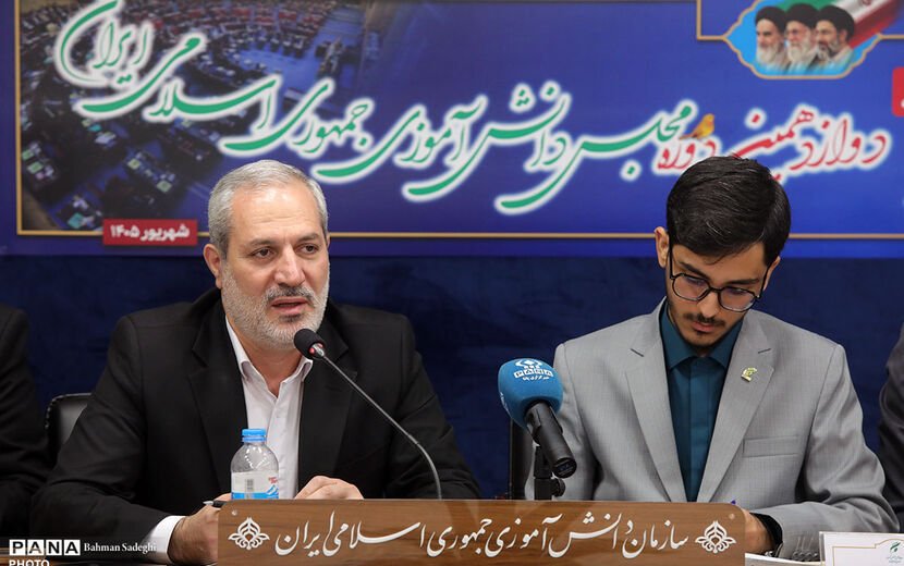 سند «نقش هوش مصنوعی در توسعه آموزش و پرورش»، میراث ماندگار دوره دوازدهم/ آینده کشور با حضور دانش‌آموزان کنشگر روشن است