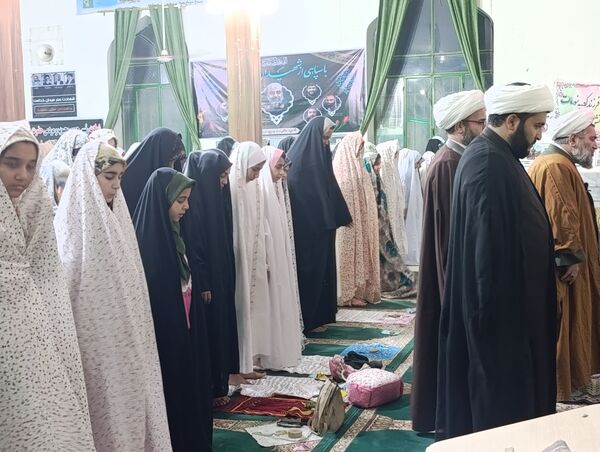 اعتکاف دانش‌آموزی در شهرستان سملقان 