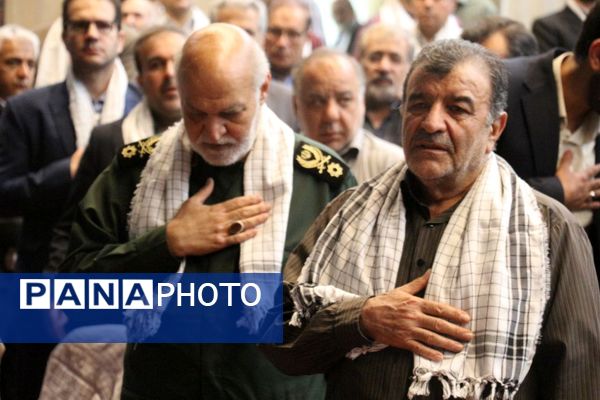 مراسم بزرگداشت شهید چمران و روز ملی بسیج اساتید