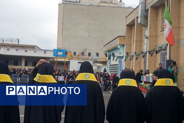 تشییع شهید گمنام در مدارس ناحیه 4 شیراز