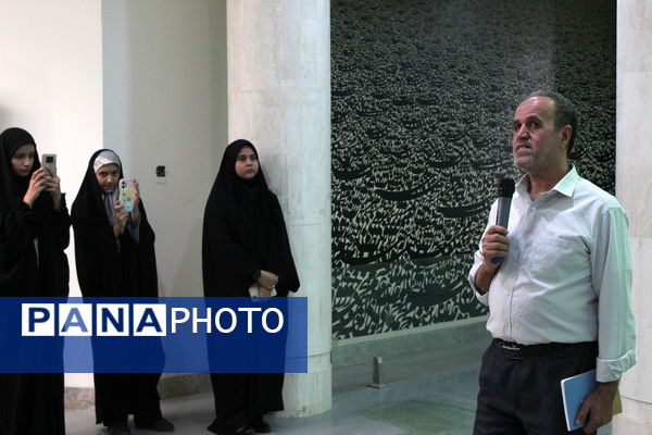 بازدید دانش‌آموز خبرنگاران پانا یزد از باغ موزه دفاع مقدس یزد