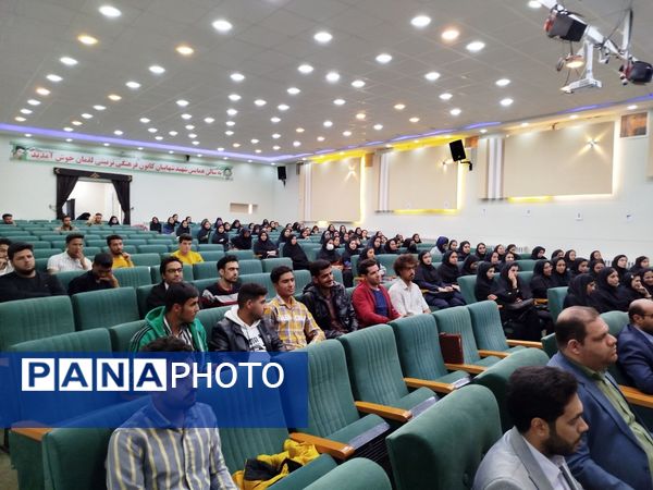 جلسه توجیهی طرح کارورزی دانشجویان دانشگاه‌های پیام نور و آزادی اسلامی شهرستان کاشمر 