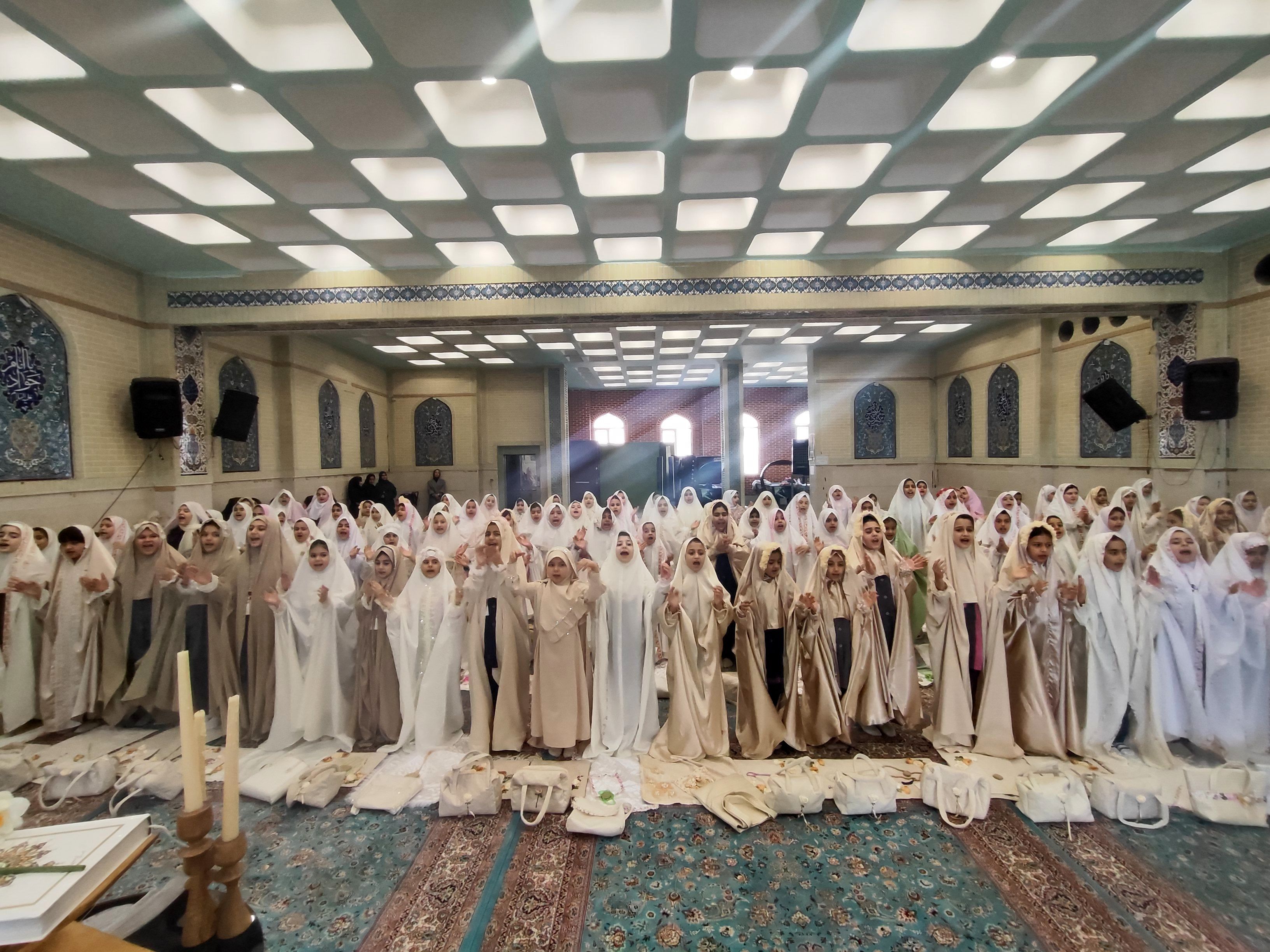 سن تکلیف، زمان درک عمیق‌تر مفاهیم اخلاقی و آموزه‌های دینی است