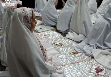 جشن تکلیف دانش‌آموزان دبستان دخترانه شهید چمران مدرسه مدرس اردبیل