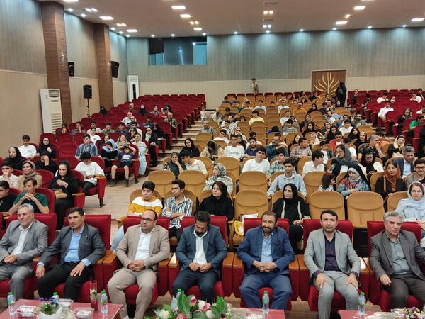 جشن ستارگان دبیرستان هیأت امنایی توحید دوره اول