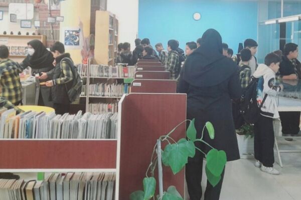 رونمایی از کتاب پسری که پرواز کرد در کتابخانه شیخ صدوق شهرری