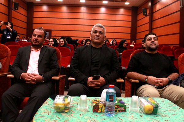 آیین تجلیل از دبیران تربیت‌بدنی در بهارستان 2