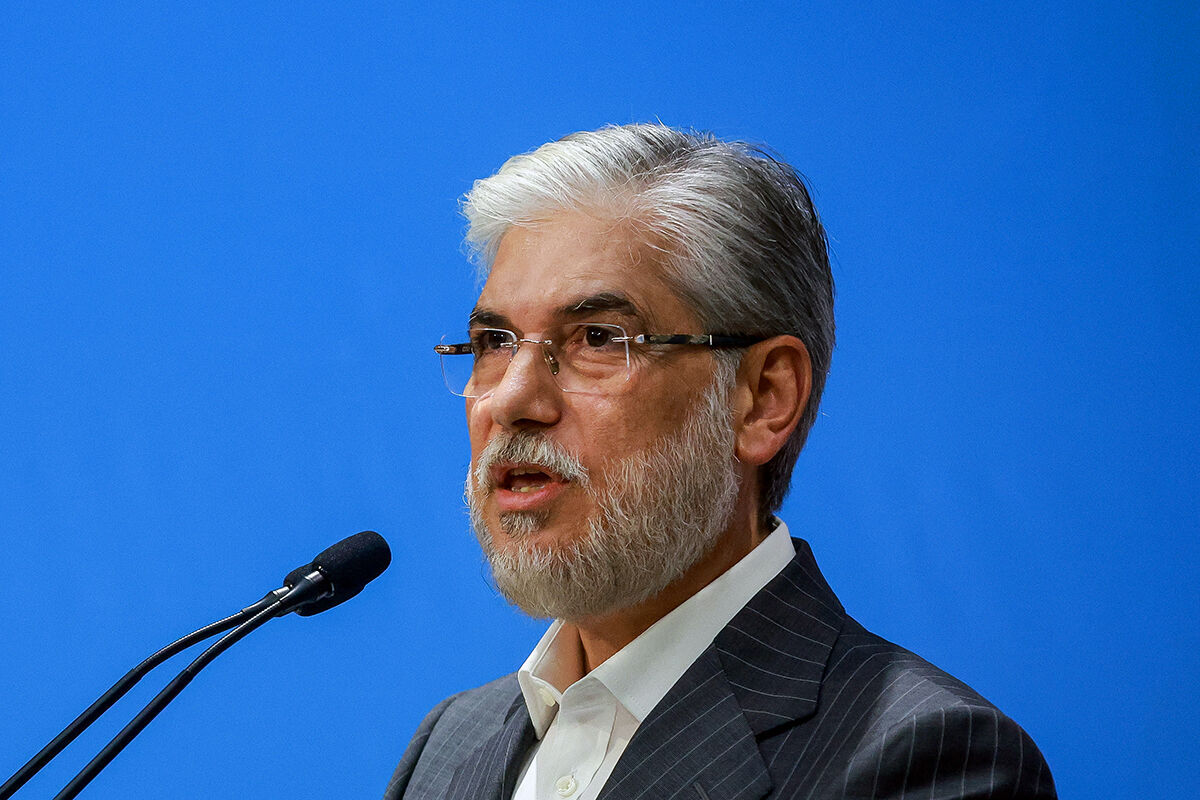 وزیر علوم: هیچ عاملی نباید باعث «خودتحریمی علمی» شود