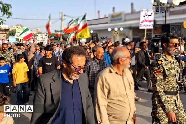 نمایش عظیم اقتدار جان‌فدایان ایران امام رضایی در باشت