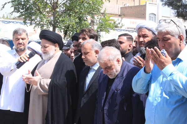 تشییعی که بهارستان را یکپارچه عزادار و مفتخر کرد