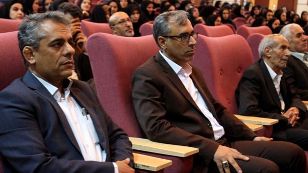همایش بزرگداشت مقام معلم آموزش و پرورش ناحیه 2 زنجان