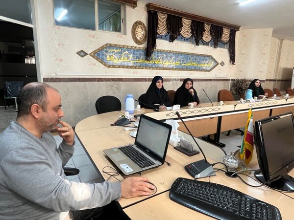 حضور فعال همکاران شهرستان قدس به صورت مجازی در دومین جلسه ستاد بزرگداشت دهه فجر  