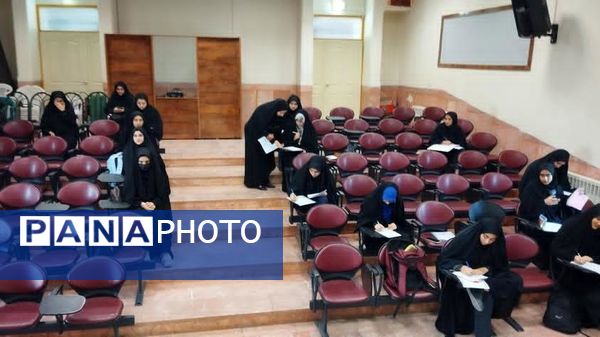 برگزاری فینال مسابقات قرآن عترت و نماز در شهرستان کاشمر 