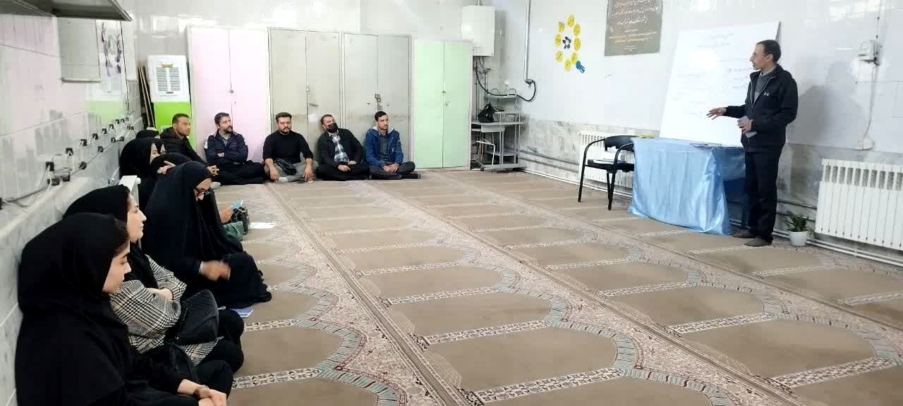 کارگاه آموزشی مدرسه حیات «حلقه‌های یادگیری تربیت‌بدنی» در مدرسه شهید احمد خاقانی شهرستان شیروان