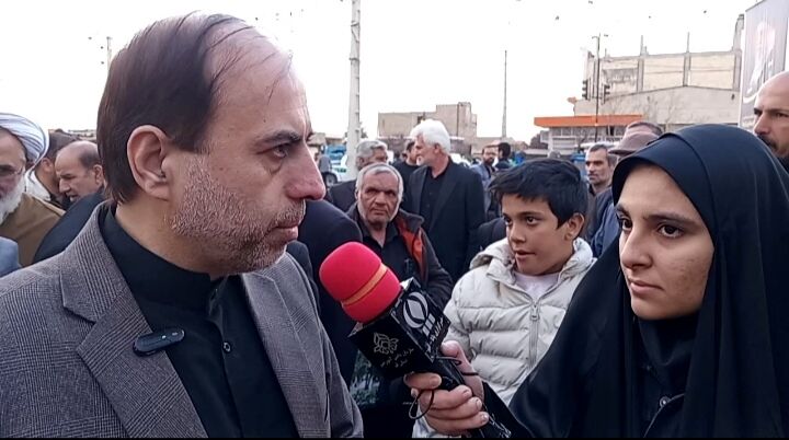خون شهیدان باعث زنده‌ماندن راه حق و بیداری ملت‌ است