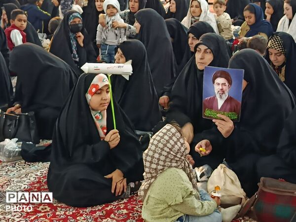 ما پای عهد هستیم