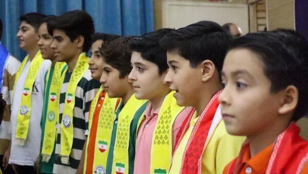 رونمایی از سرود سازمان دانش‌آموزی یزد با حضور نماینده ولی فقیه در یزد