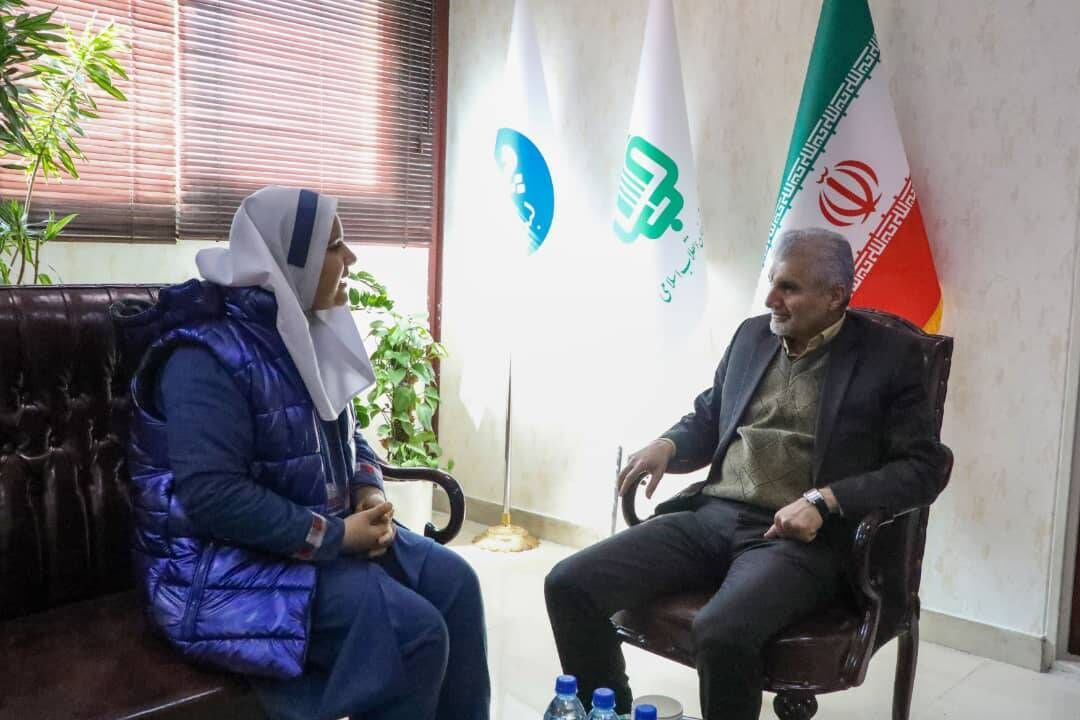 بازدید دانش‌آموزان از کارخانه لبنیاتی پاک