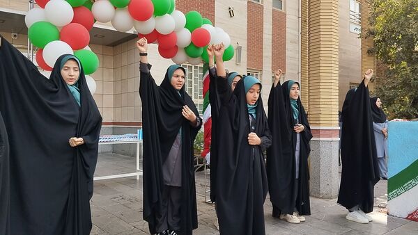 جشن شادمانی و آینده نگری در مدرسه ذبیح الله هوشیار ناحیه ۱ مشهد