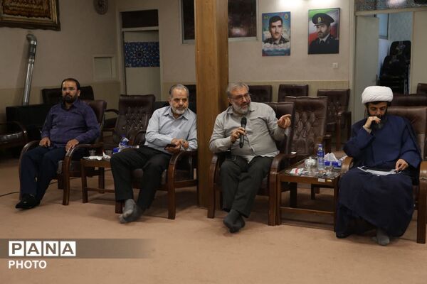 نشست هماهنگی برگزاری تجمعات شبانه «ملت مبعوث» در همدان 