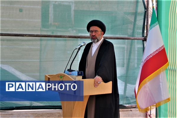 آیین سالگرد شهید آیت الله سعیدی و شهدای سادات استان قم 