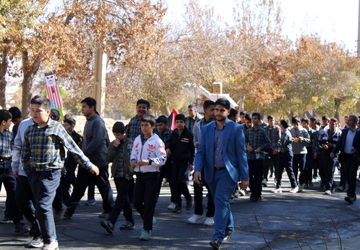 راهپیمایی ۱۳ آبان در شهرستان بن 