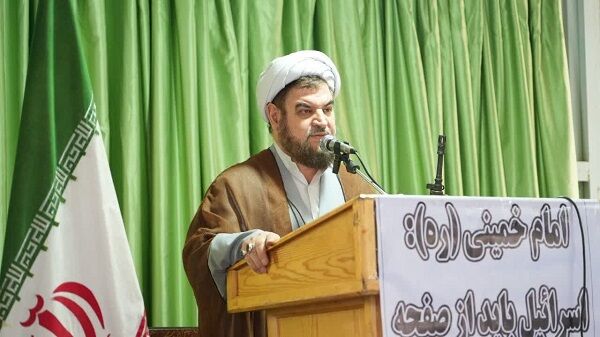 شهید فهمیده نماد بصیرت، غیرت و ایمان نوجوان ایرانی است