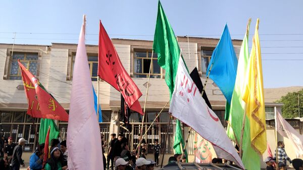 علم‌ گردانی آیین‌ هر ساله‌ شهر وردنجان