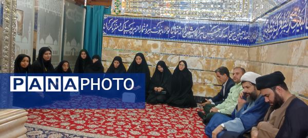 آیین غبارروبی مزار امامزاده حمزه رضا(ع) و همایش روز خبرنگار در شهر زیارت شهرستان شیروان