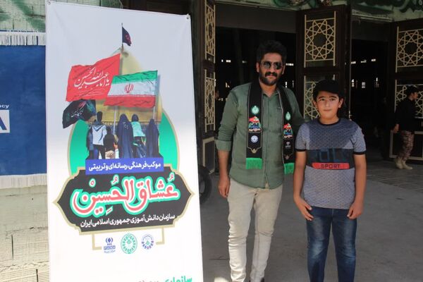 خدمت‌رسانی موکب‌ سازمان دانش‌آموزی استان سمنان به جاماندگان اربعین 