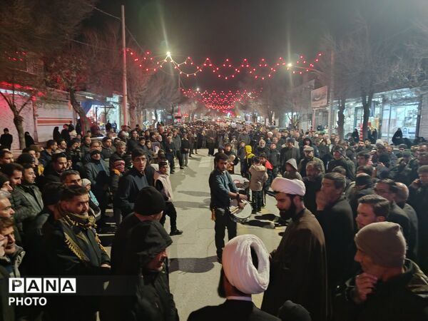 حماسه سازی مردم ولایت مدار چادگان 